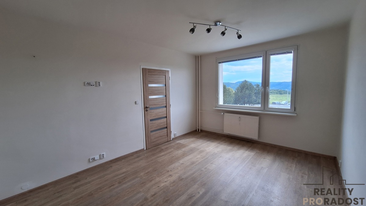 Fotografie 3 - Pronájem bytu · 1+1 · 32 m²