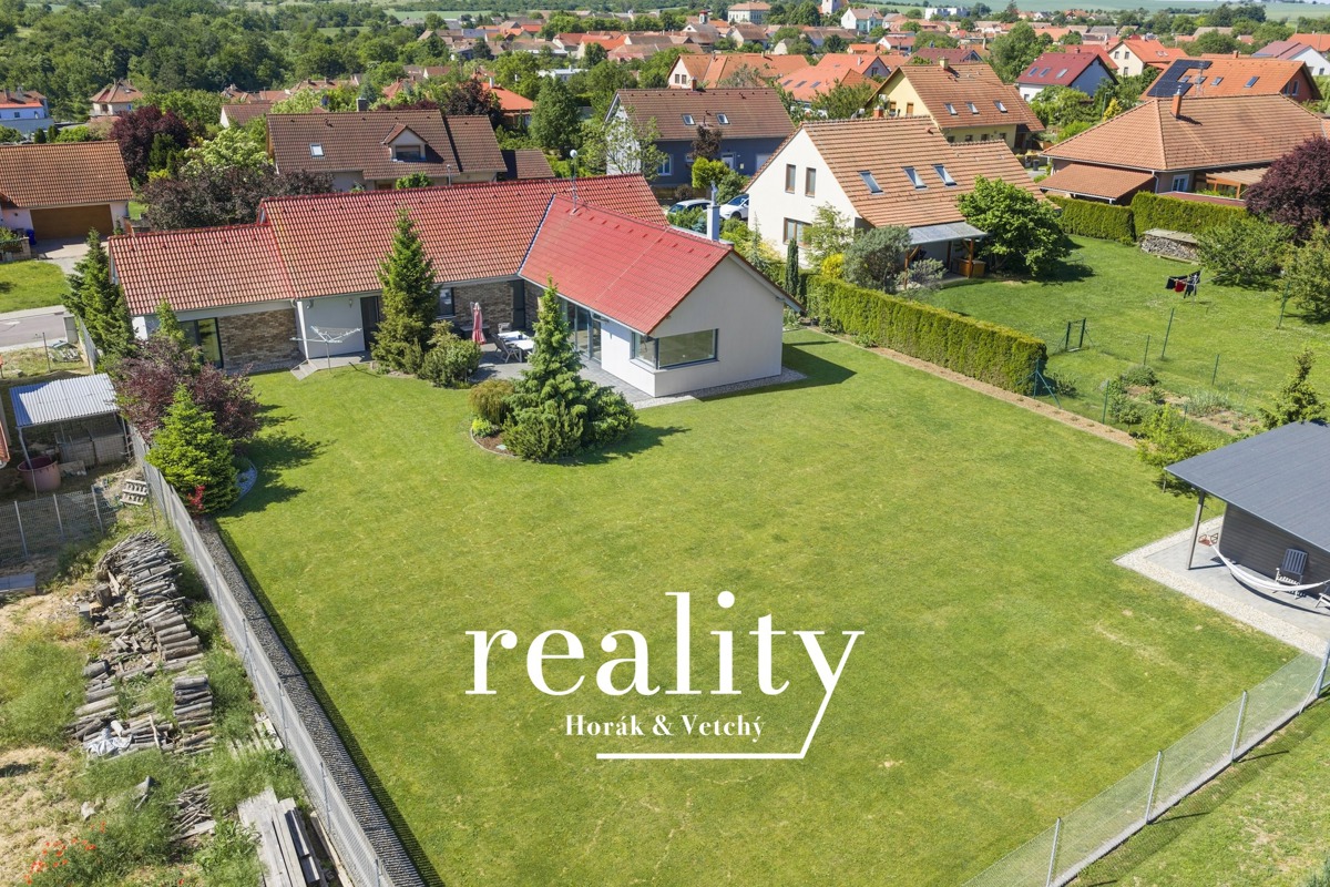 Photo 1 - House for sale · Family house · 179 m² · 5 rooms