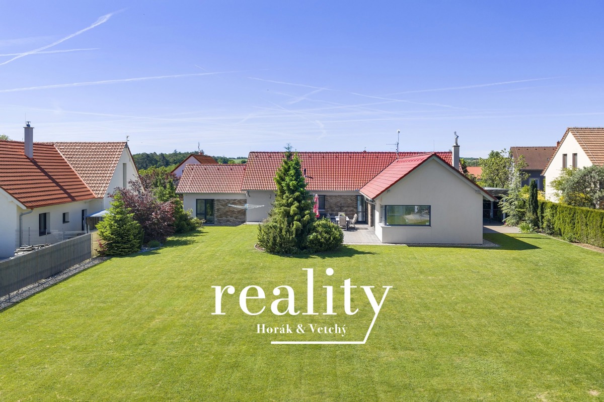Photo 3 - House for sale · Family house · 179 m² · 5 rooms