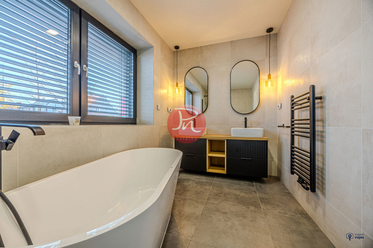 Photo 4 - Apartment for rent · 4+kk · 102 m²