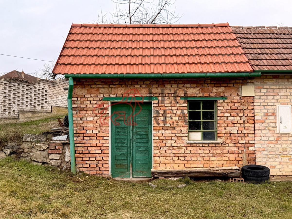 Фото 1 - Продаж винного погребу · 55 m²