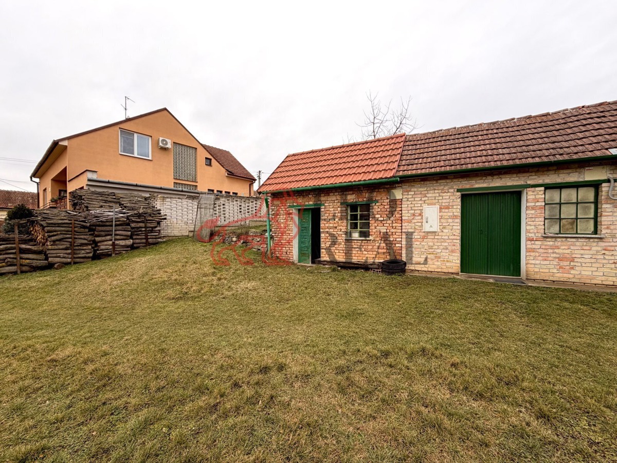 Фото 3 - Продаж винного погребу · 55 m²