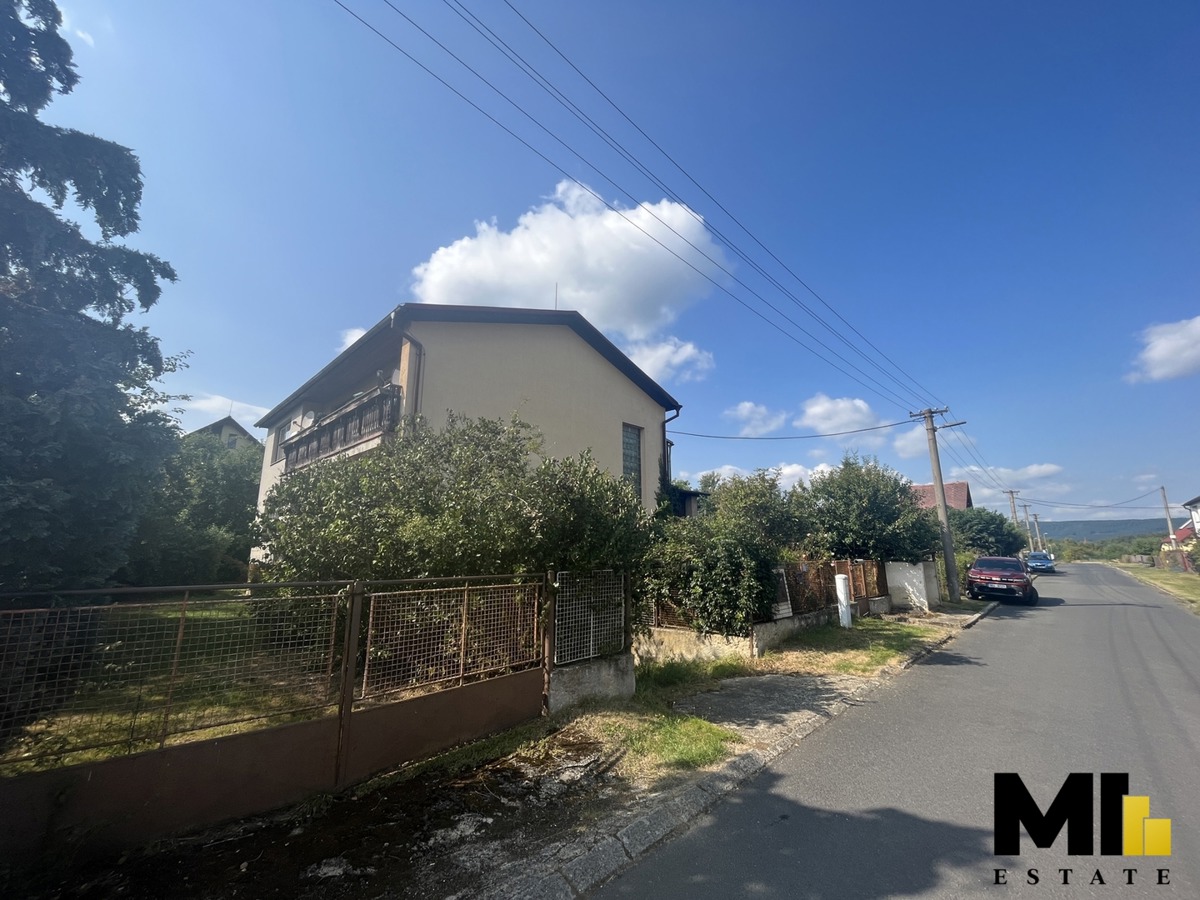 Fotografie 3 - Prodej domu · Rodinný · 286 m² · 5 pokojů