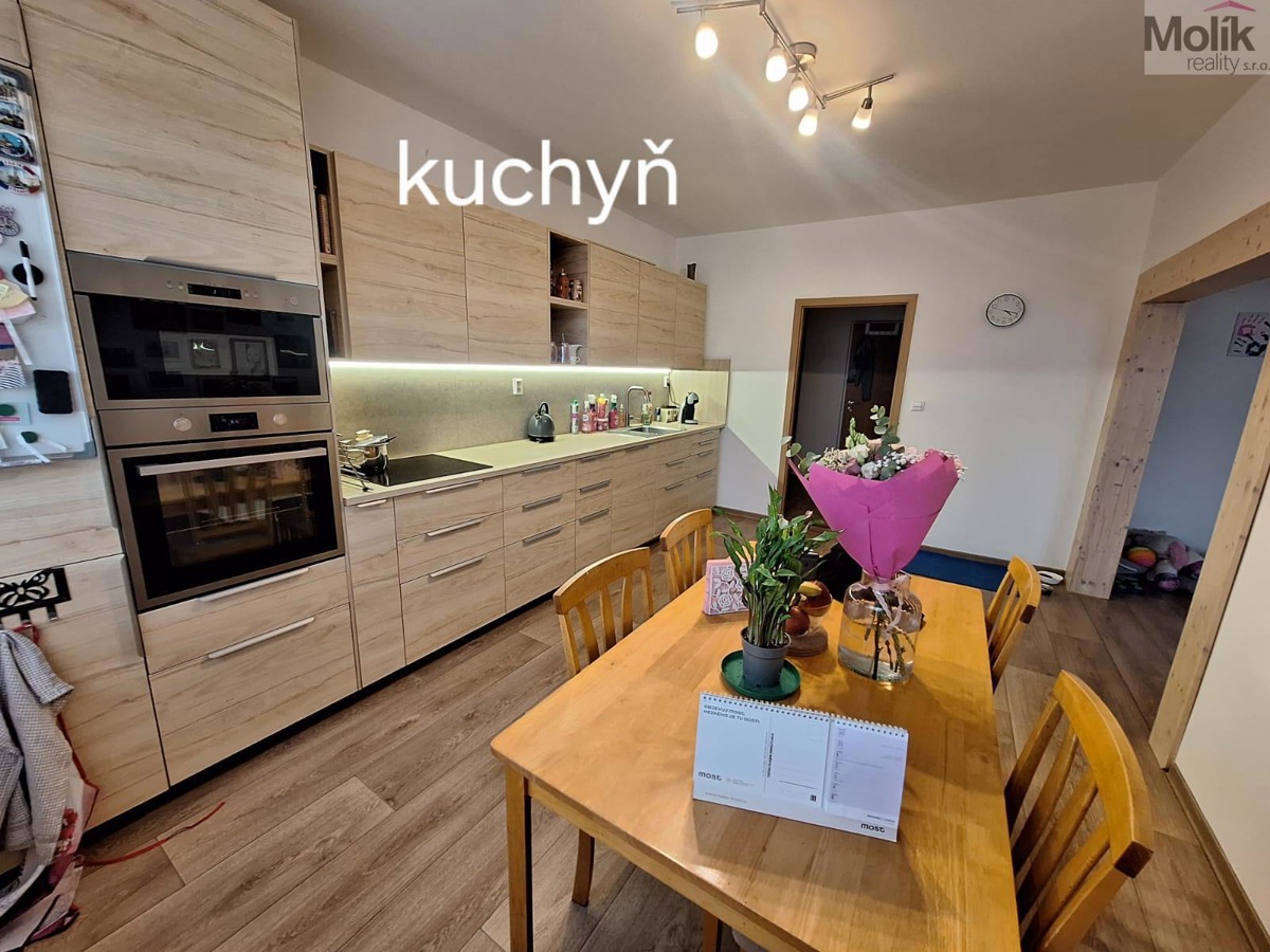 Фото 1 - Продажа квартиры · 4+1