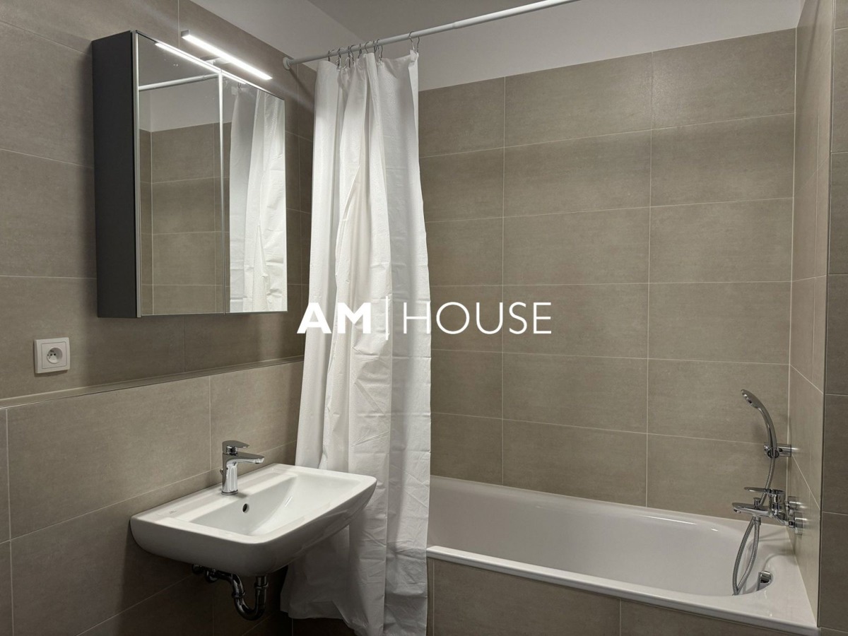 Photo 4 - Apartment for rent · 1+kk · 47 m²