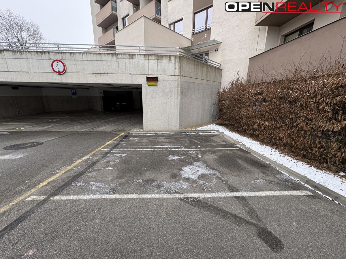 Photo 3 - Garage for rent · 12 m²