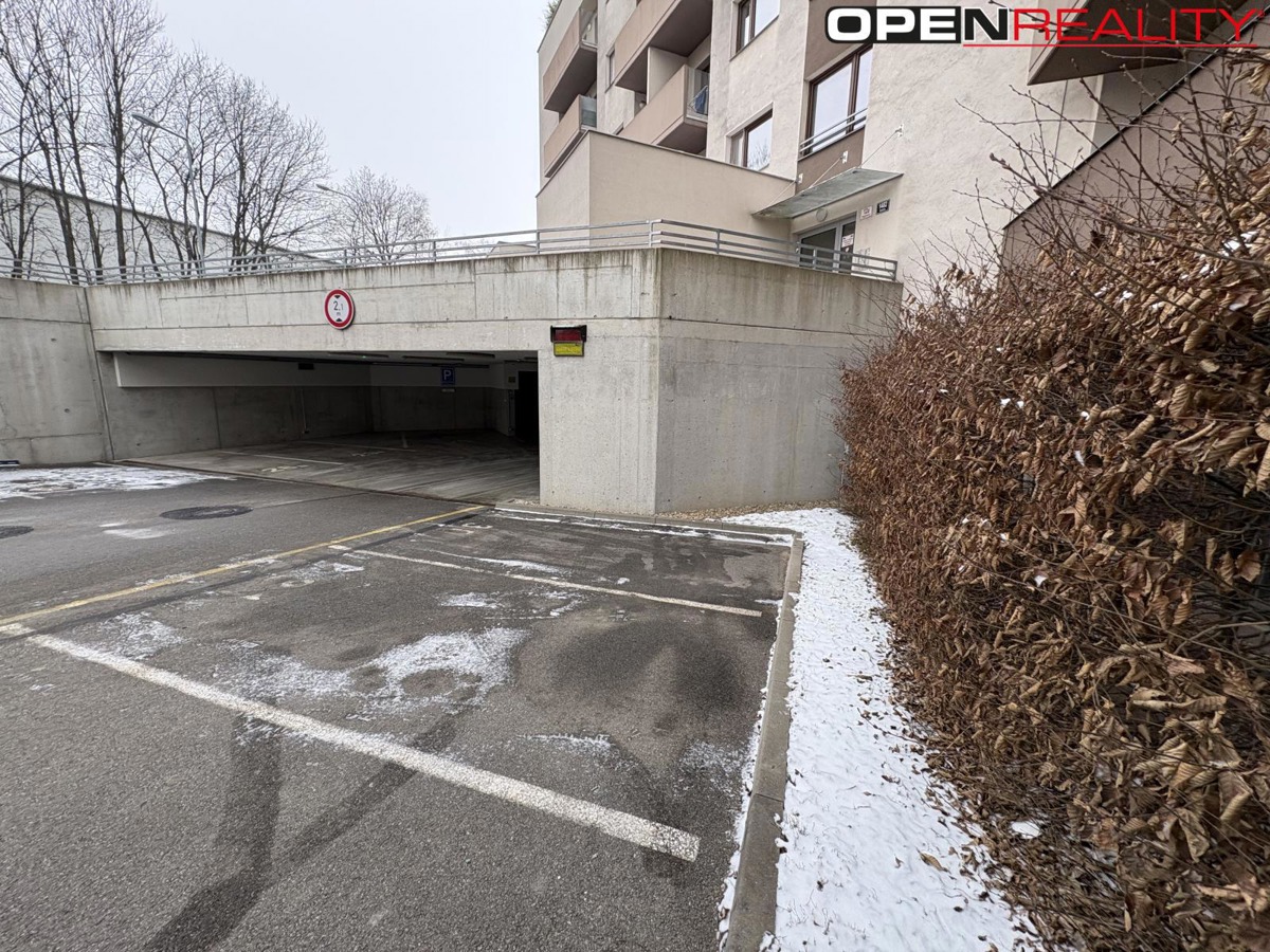 Photo 2 - Garage for rent · 12 m²