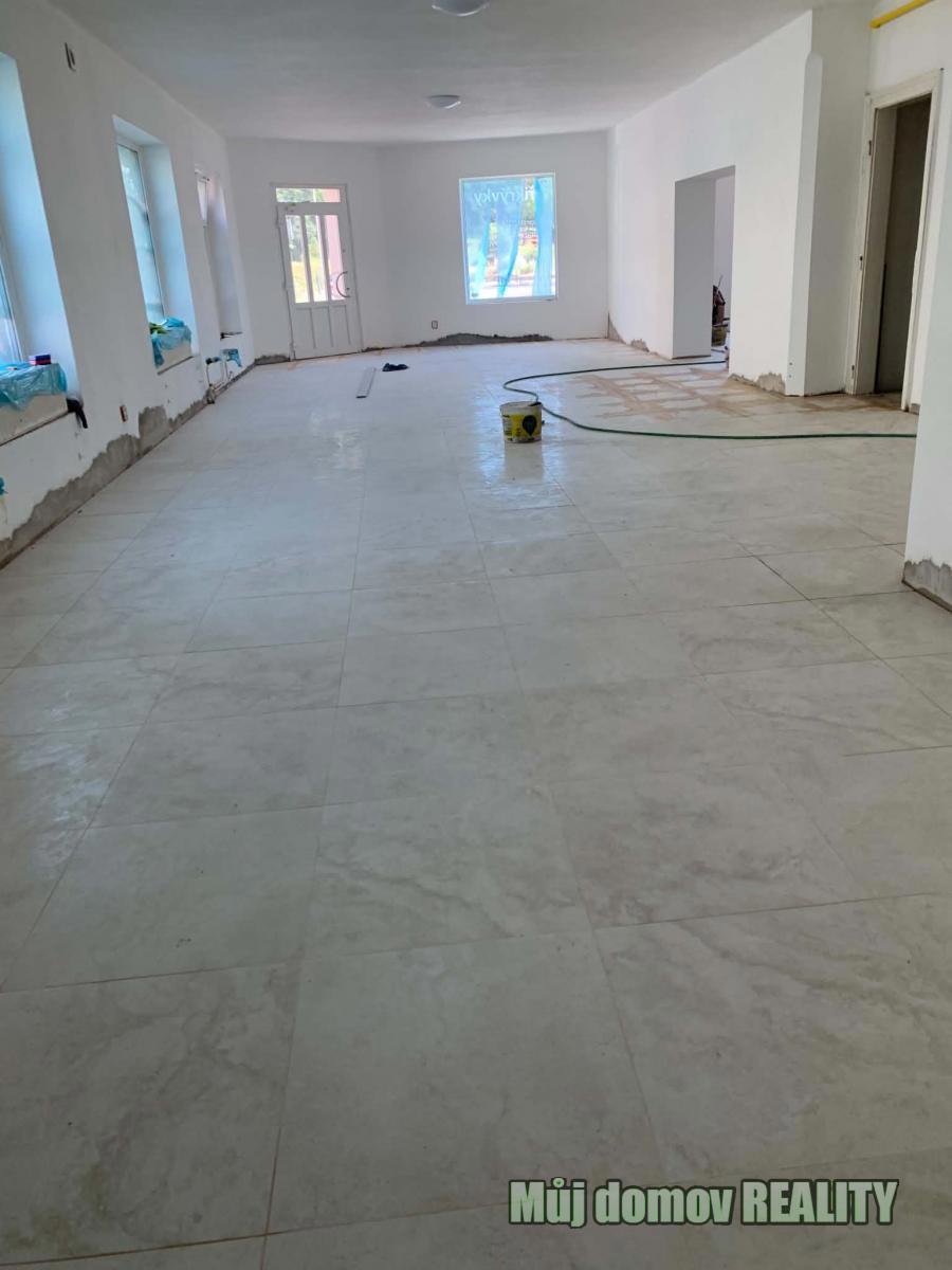 Hình ảnh 3 - Bất động sản thương mại cho thuê · 300 m²