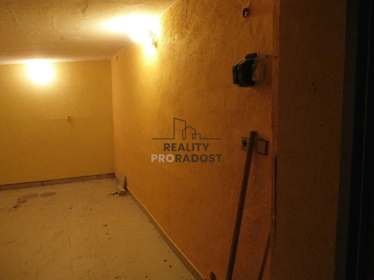 Hình ảnh 3 - Garage cho thuê · 18 m²