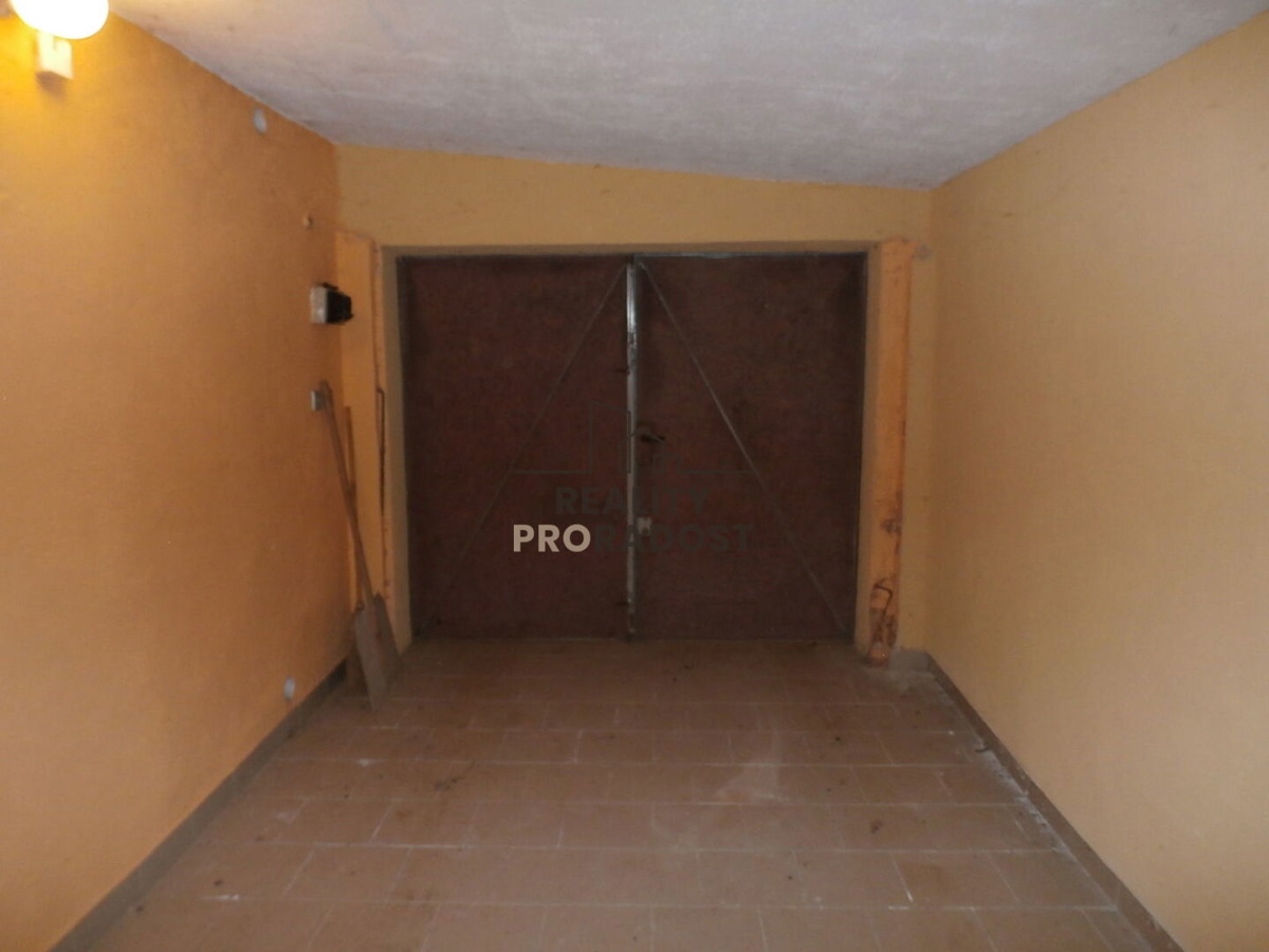 Hình ảnh 2 - Garage cho thuê · 18 m²