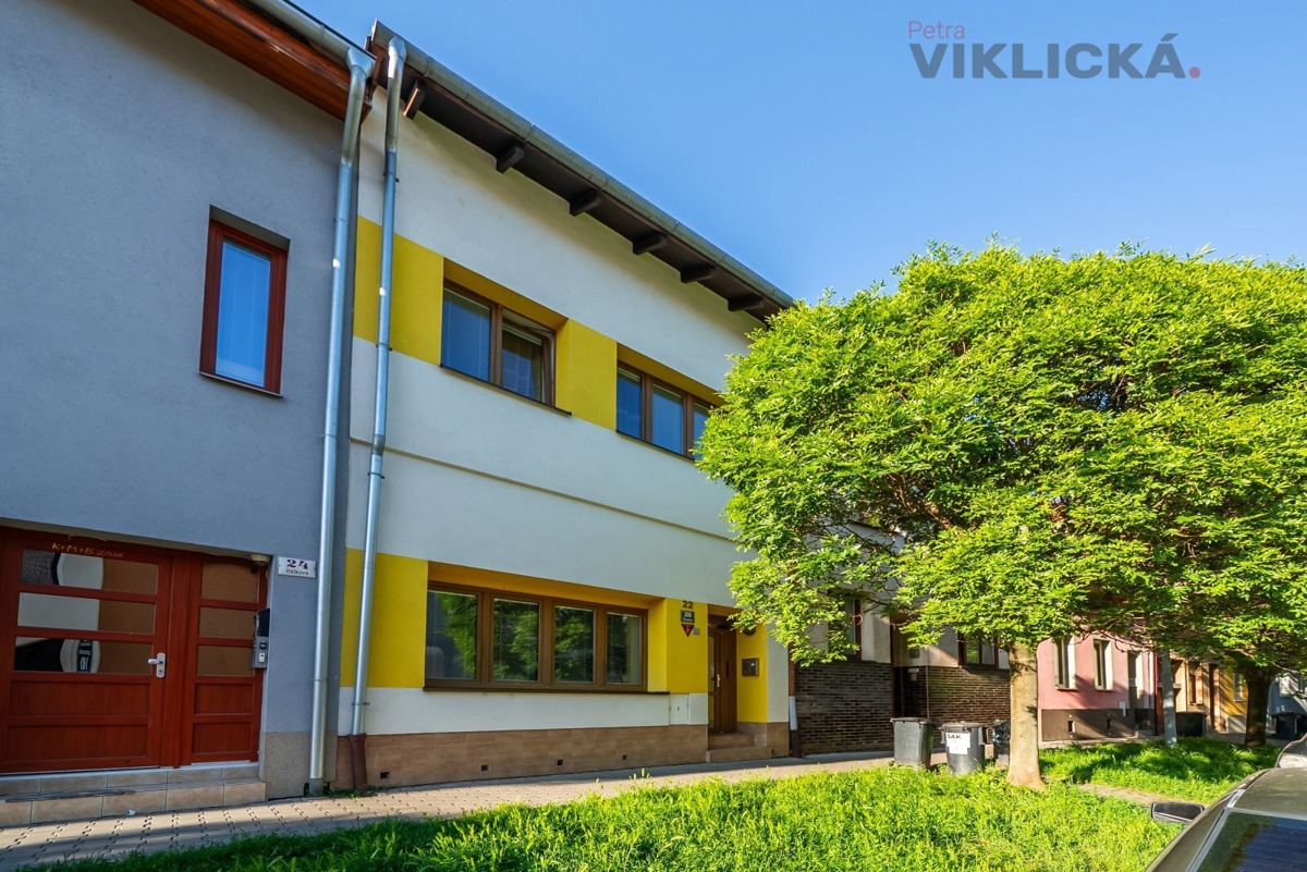 Fotografie 1 - Prodej domu · Rodinný · 200 m² · 5 pokojů