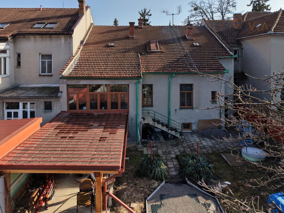 Фото 2 - Продажа дома · 318 m² · 5 комнат