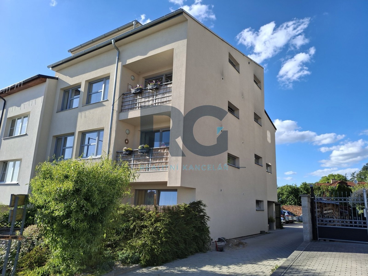 Fotografie 1 - Pronájem bytu · 2+kk · 70 m²