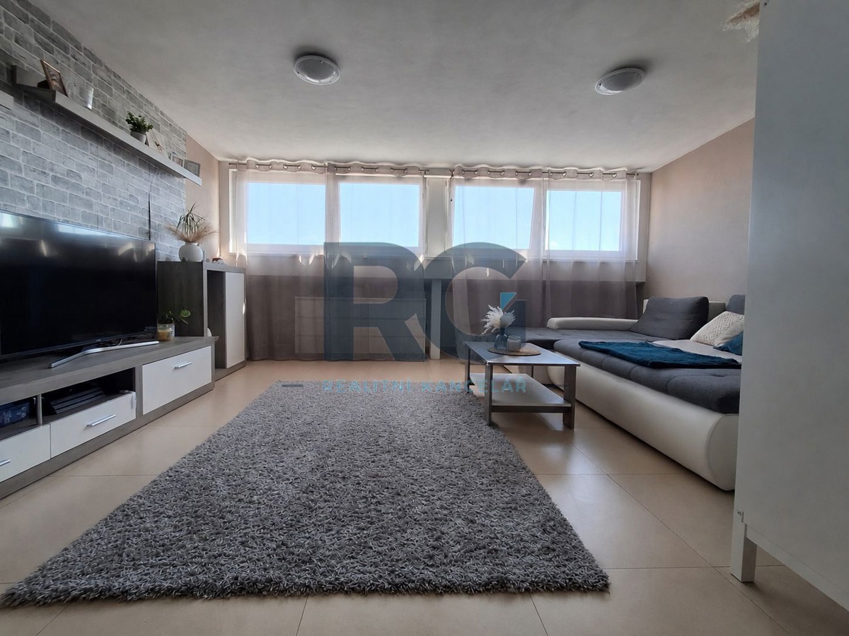 Fotografie 3 - Pronájem bytu · 2+kk · 70 m²