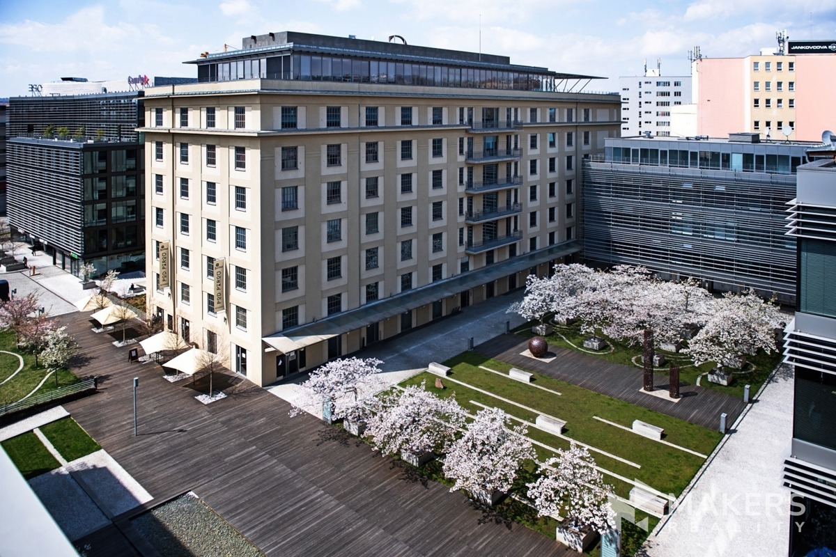 Фото 3 - Оренда комерційної нерухомості · Офіс · 653 m²