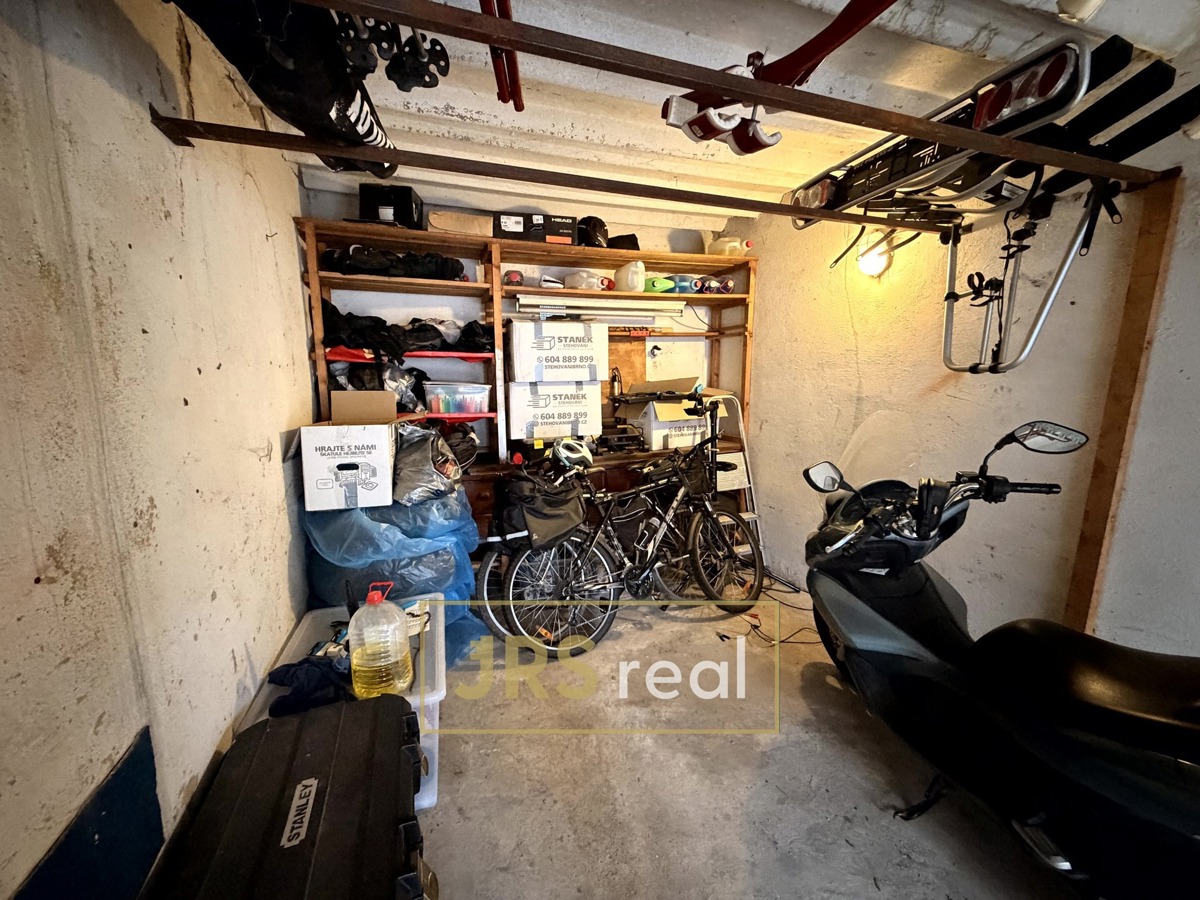 Fotografie 3 - Prodej garáže · 18 m²
