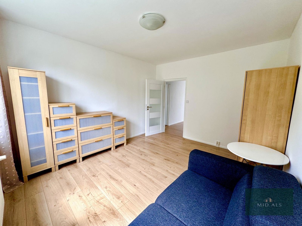 Photo 3 - Apartment for sale · 3+1