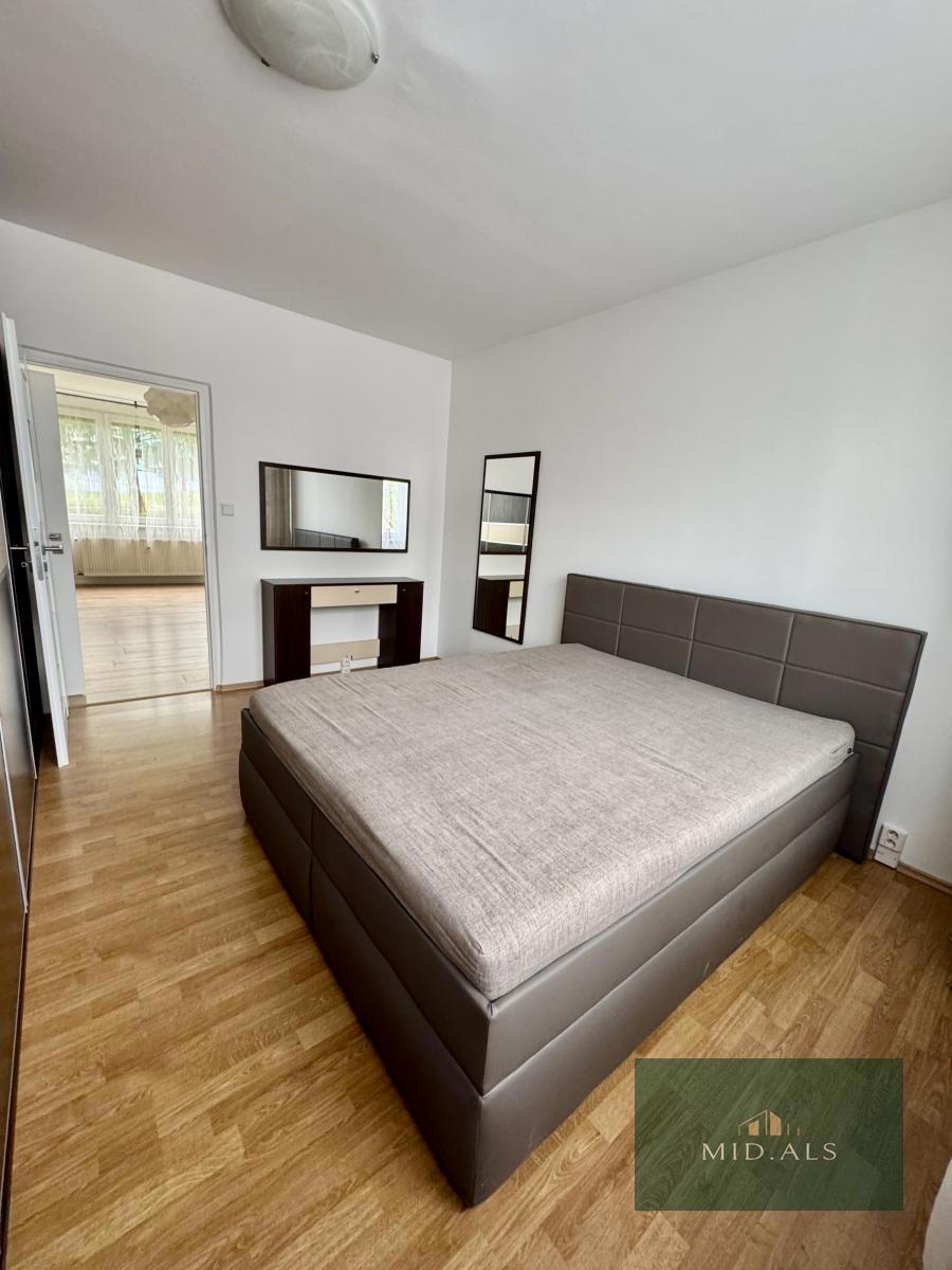 Photo 2 - Apartment for sale · 3+1