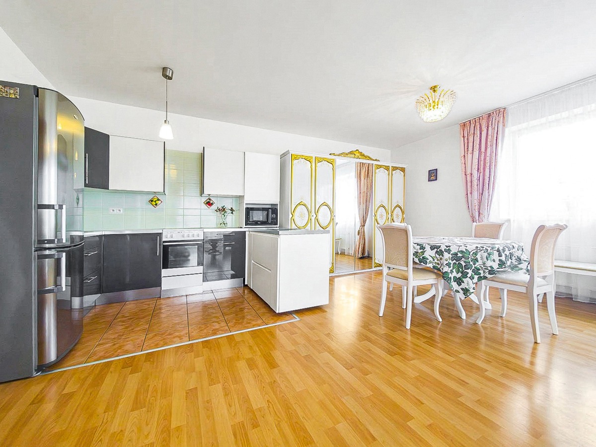 Photo 3 - Apartment for sale · 3+kk · 85 m²