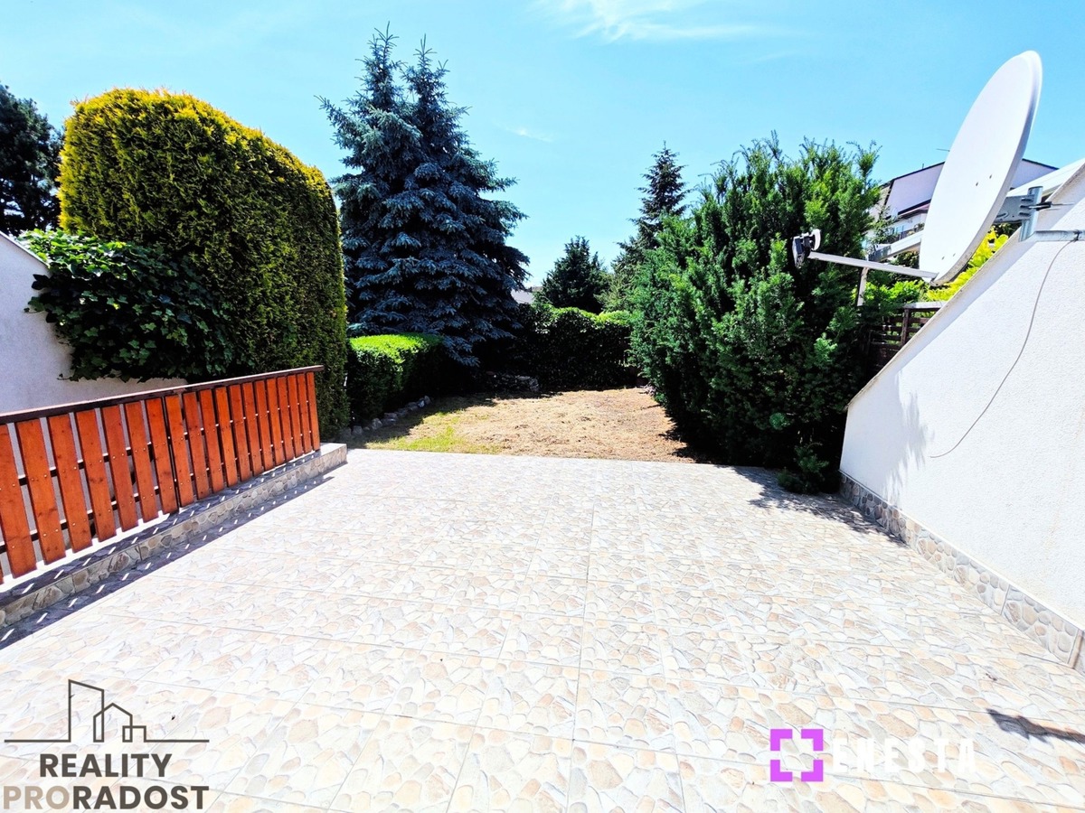 Фото 2 - Оренда будинку · Сімейний будинок · 200 m² · 4 кімнати