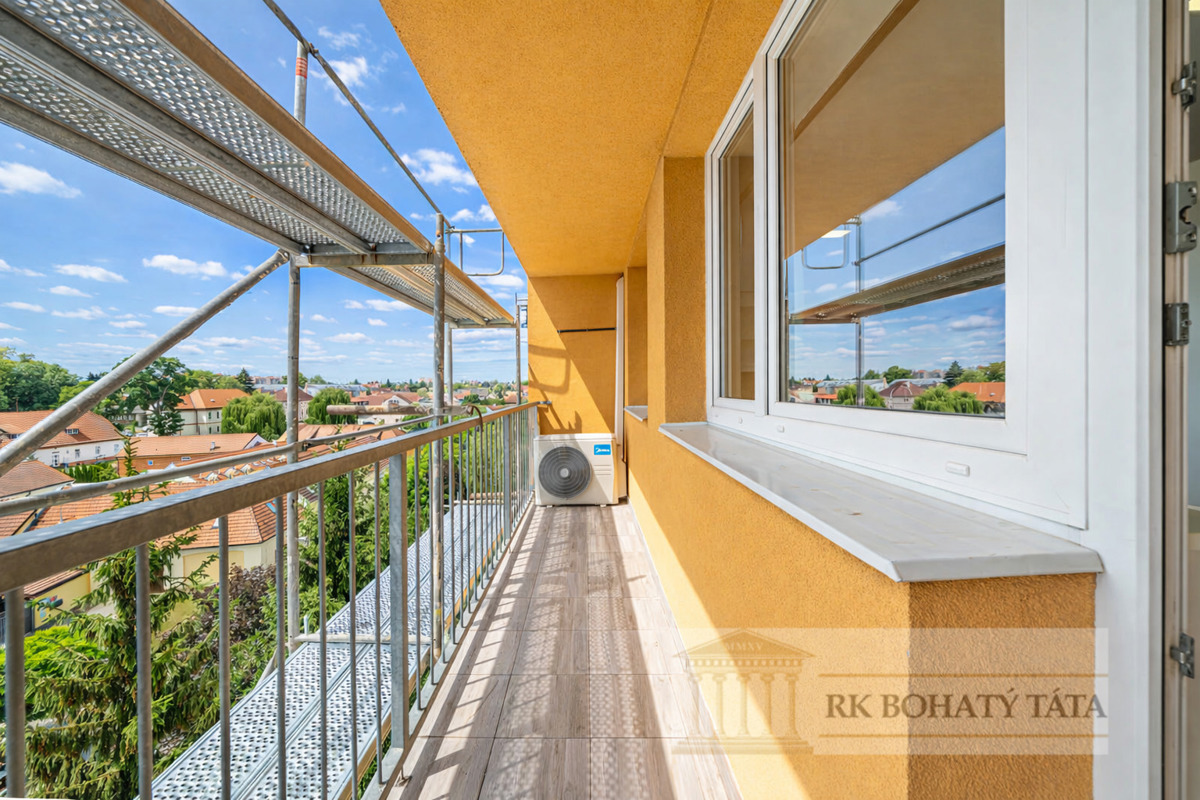 Фото 4 - Продаж квартири · 3+kk · 70 m²