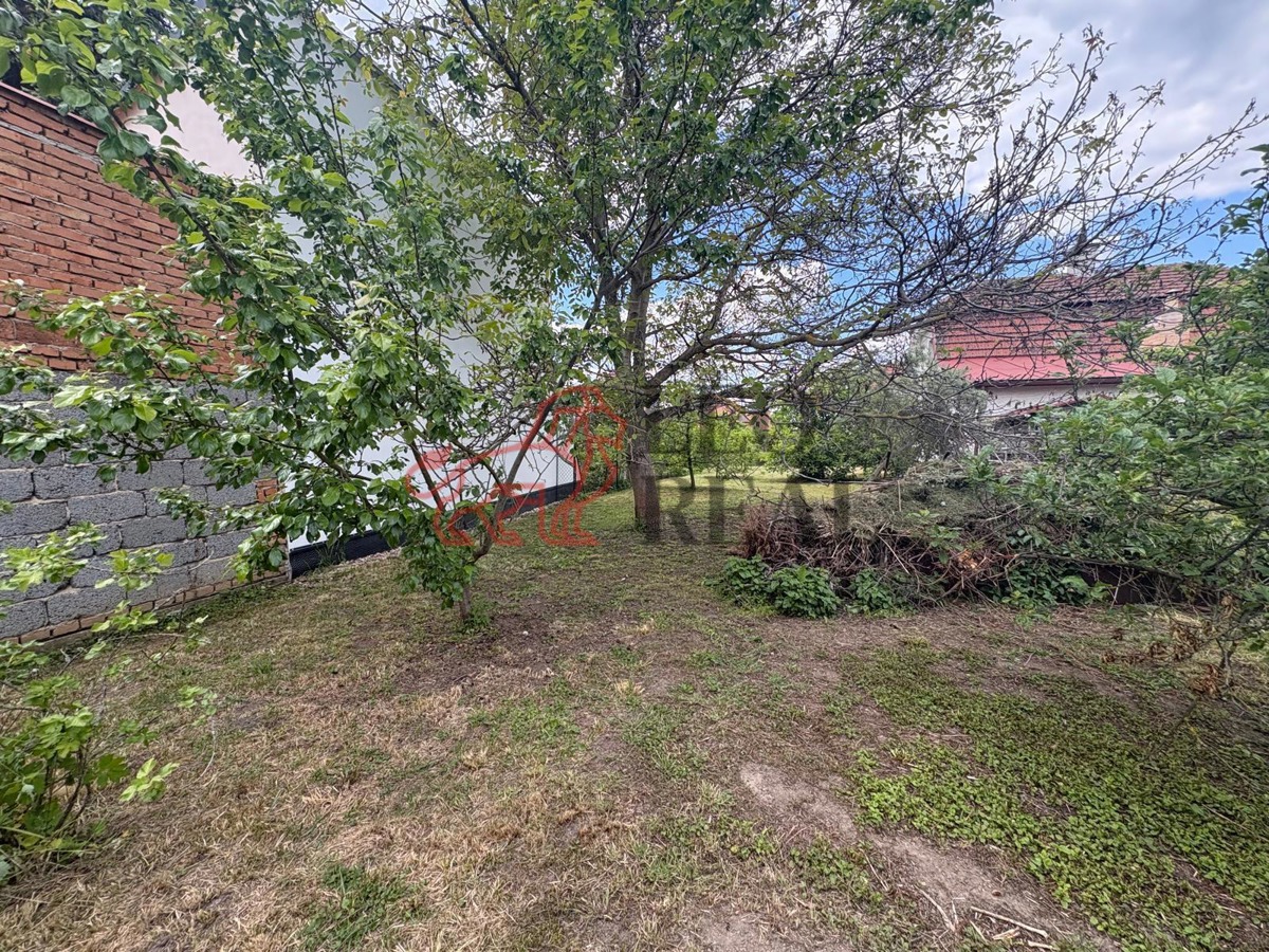Photo 4 - Land for sale · Housings · 630 m²