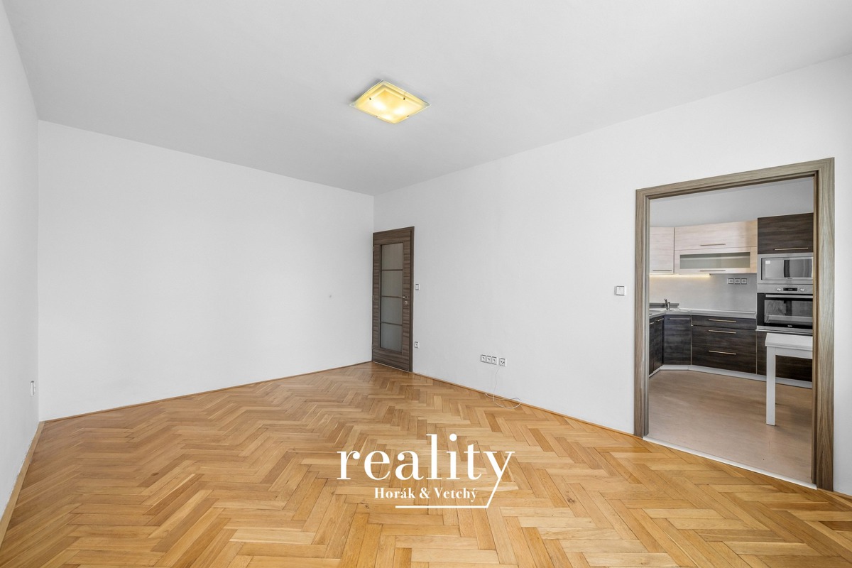 Fotografie 2 - Pronájem bytu · 2+1 · 52 m²