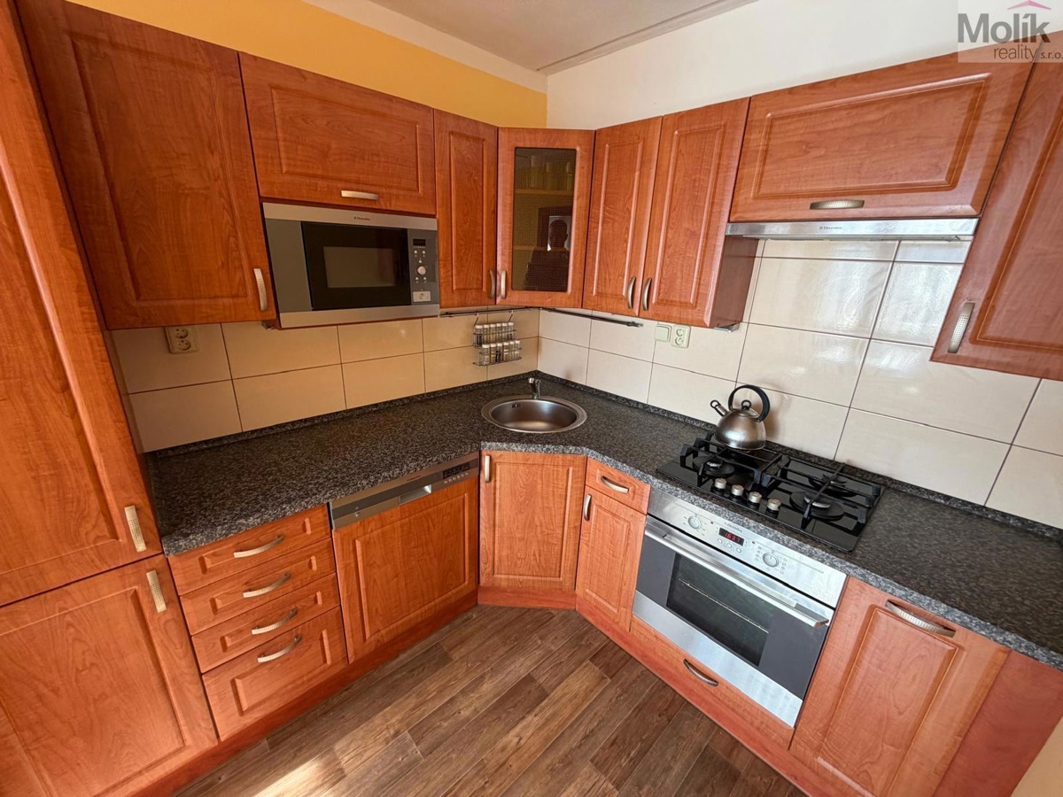 Photo 1 - Apartment for sale · 3+1