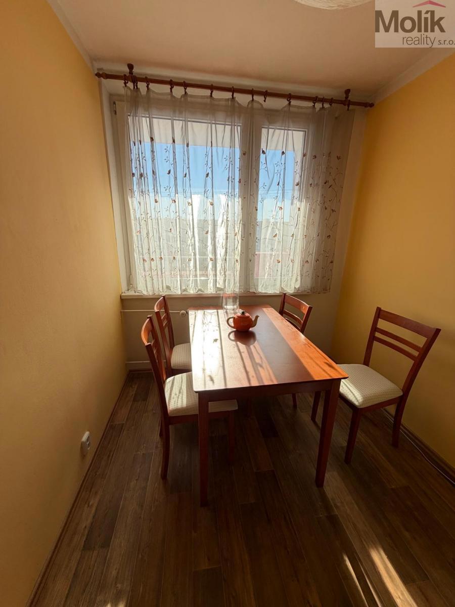 Photo 2 - Apartment for sale · 3+1
