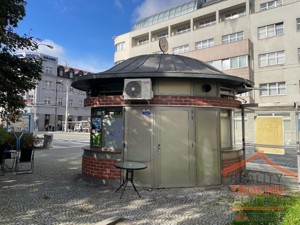 Fotografie 3 - Pronájem komerční nemovitosti · Obchodní prostor · 15 m²
