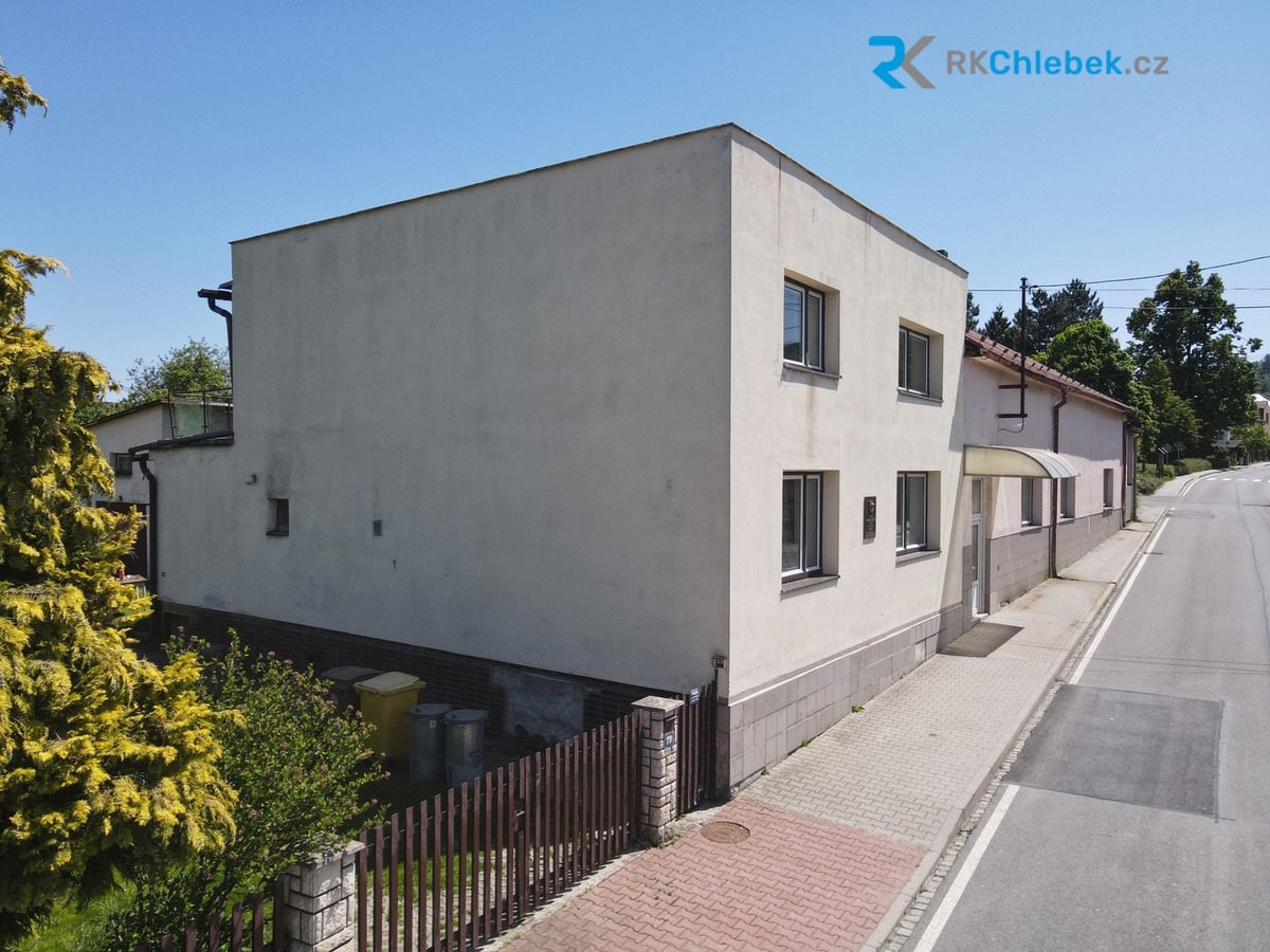 Fotografie 1 - Prodej domu · Rodinný · 210 m² · 5 pokojů
