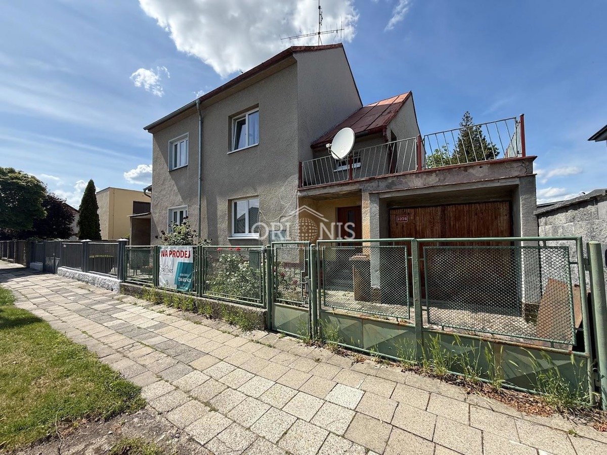 Фото 2 - Продажа дома · Семейный дом · 110 m² · 3 комнаты