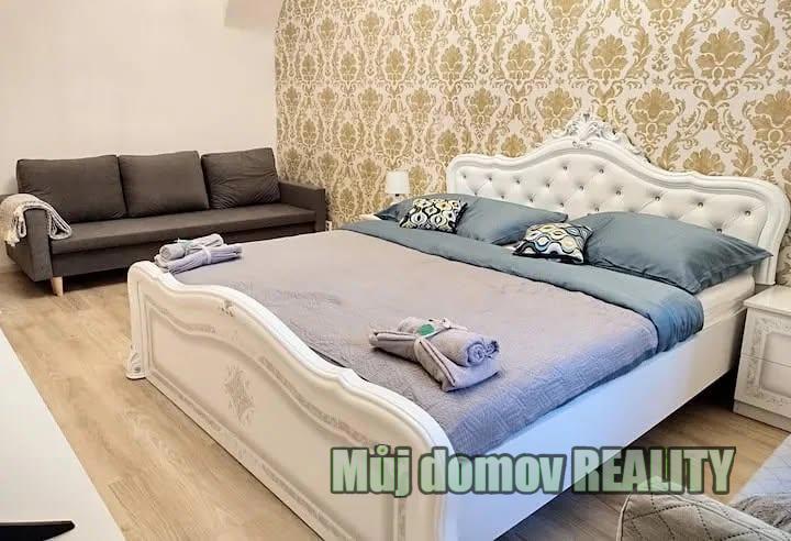 Photo 1 - Apartment for rent · 2+kk · 45 m²