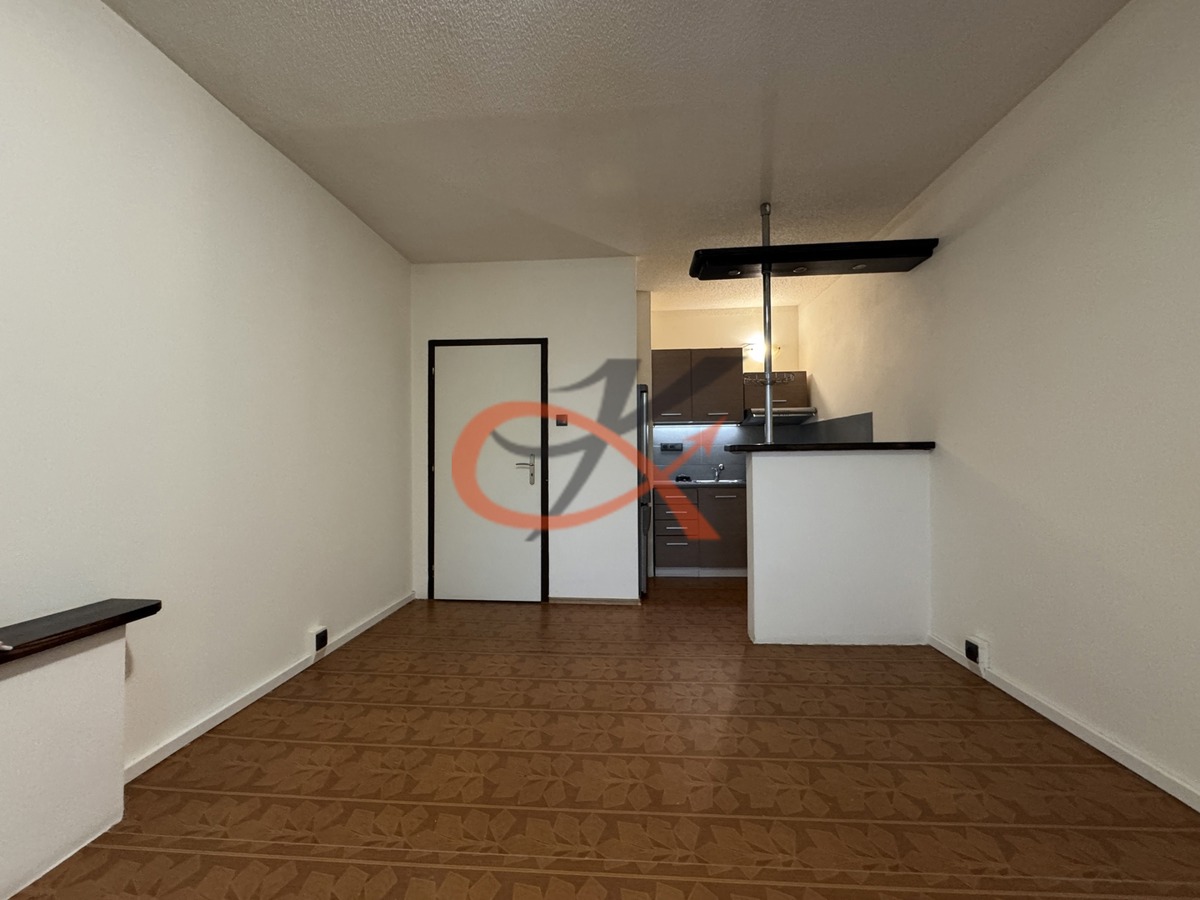 Fotografie 2 - Pronájem bytu · 1+kk · 32 m²