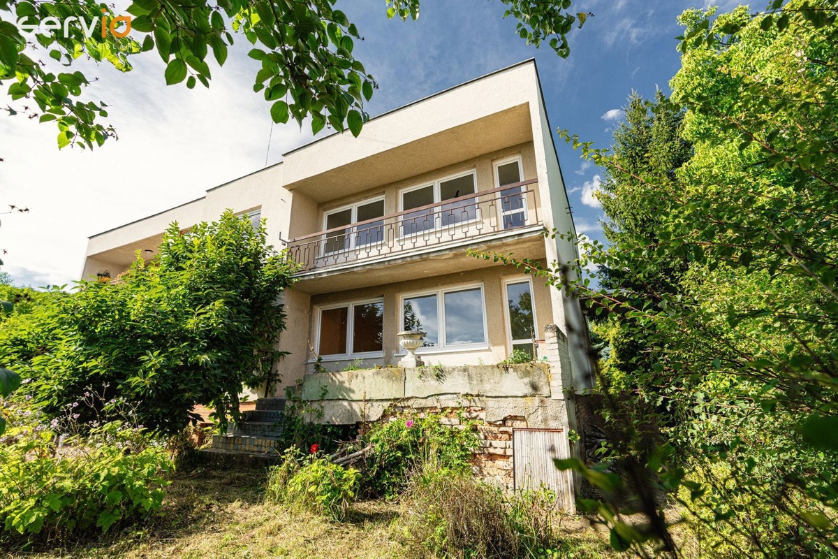 Fotografie 1 - Prodej domu · Rodinný · 277 m² · 5 pokojů