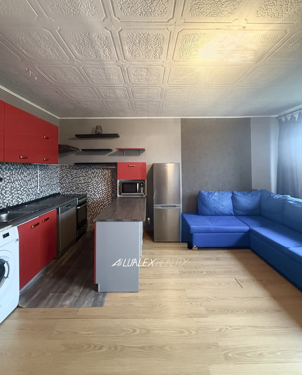 Фото 2 - Продаж квартири · 2+kk · 48 m²
