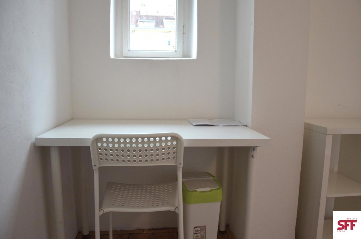 Photo 3 - Room for rent