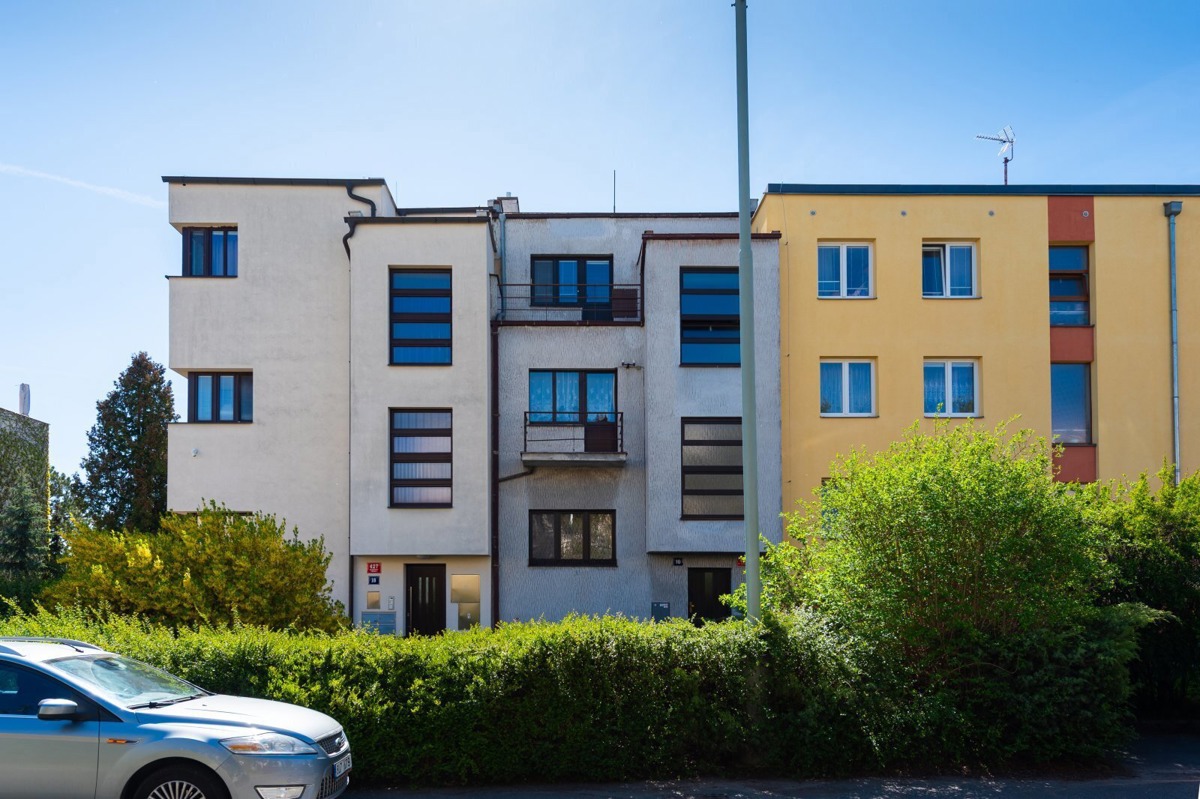Фото 1 - Продажа дома · Семейный дом · 200 m² · 5 комнат