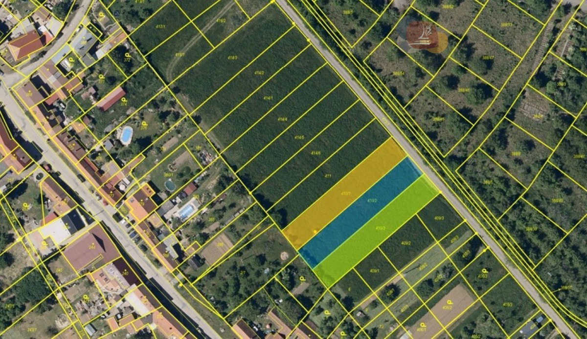 Fotografie 4 - Prodej pozemku · Bydlení · 895 m²