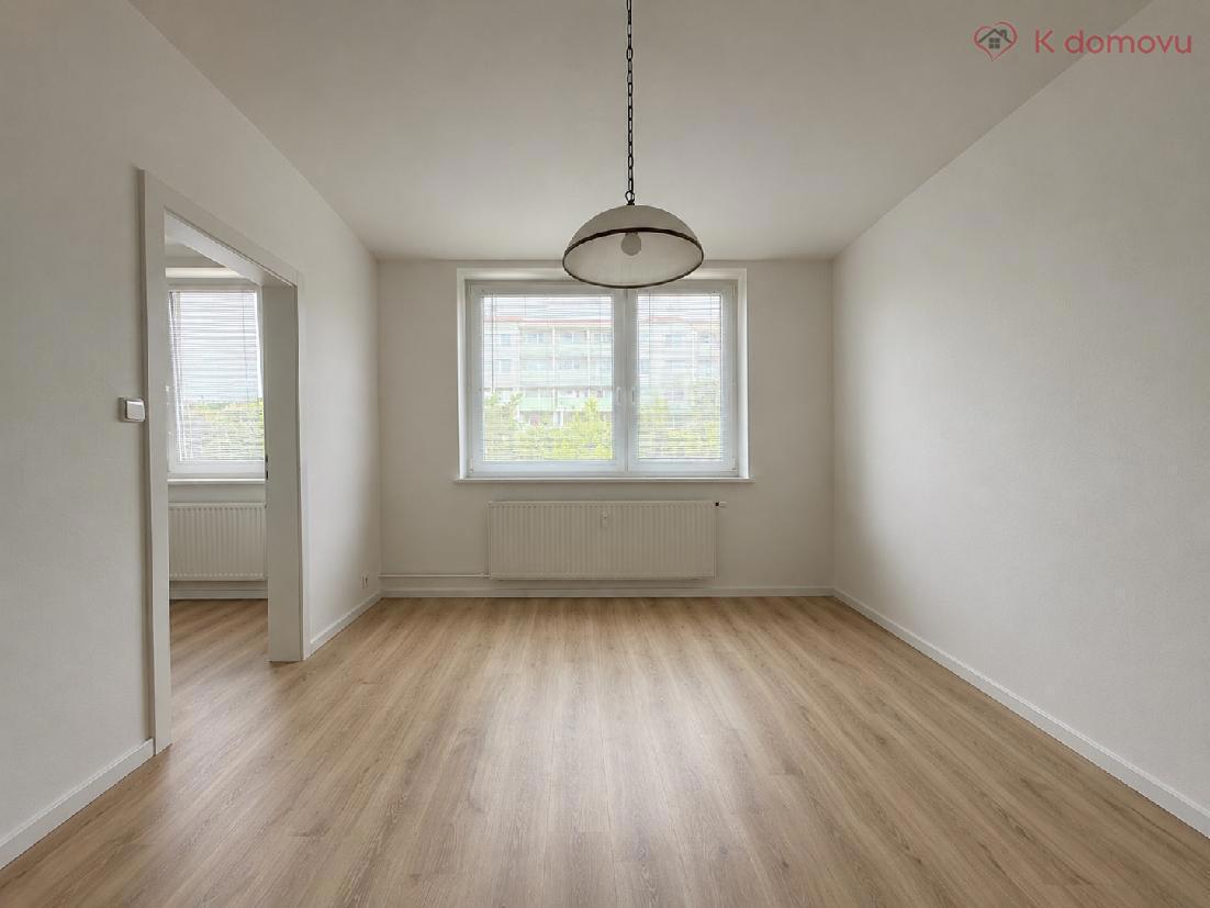 Fotografie 2 - Pronájem bytu · 2+1 · 61 m²