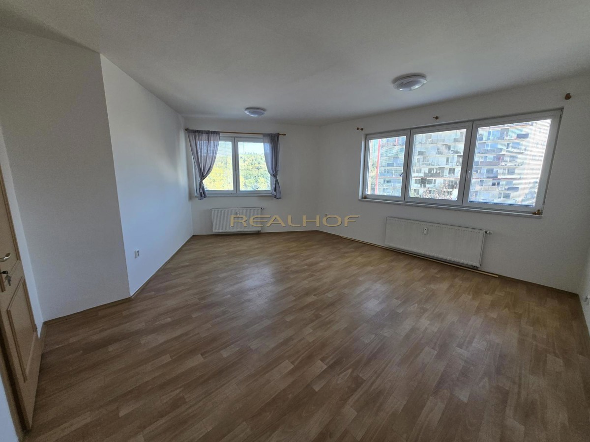 Fotografie 1 - Prodej bytu · 2+kk · 59 m²