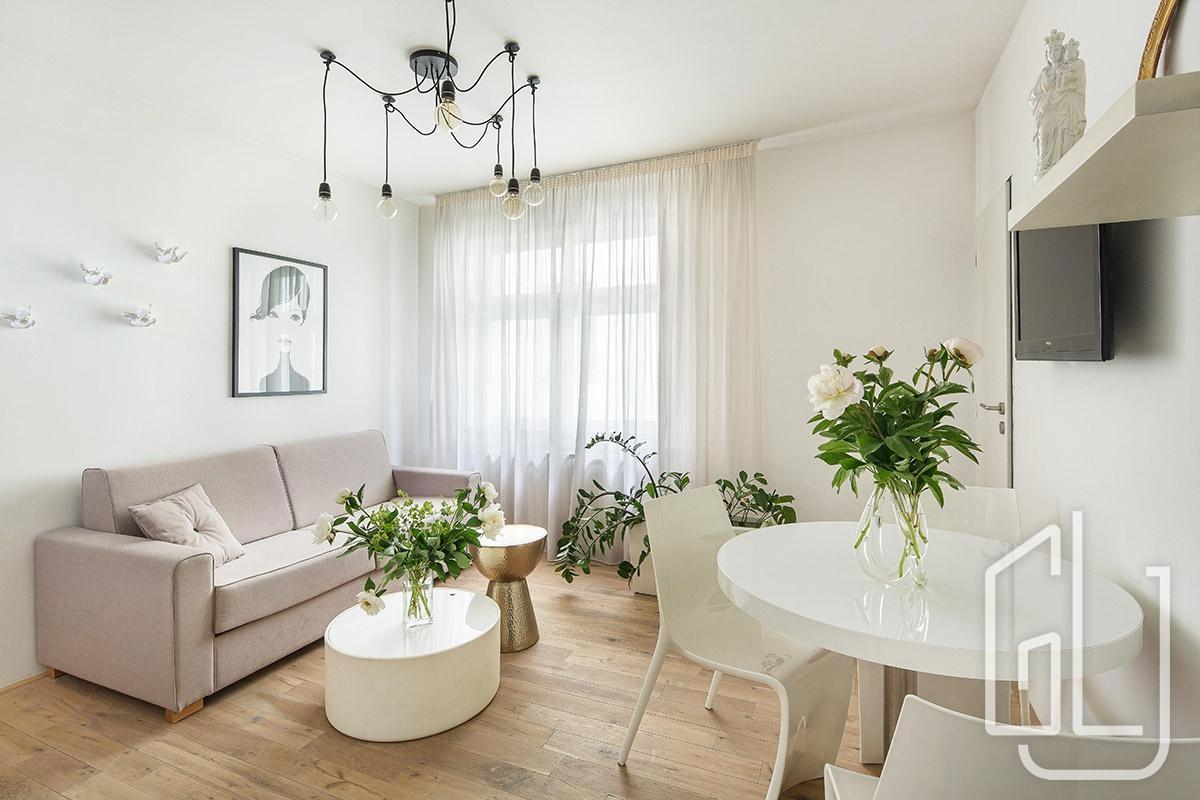 Photo 2 - Apartment for rent · 2+kk · 55 m²