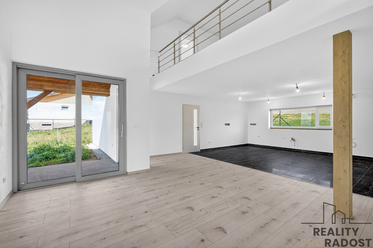 Fotografie 2 - Prodej bytu · 5+kk · 224 m²