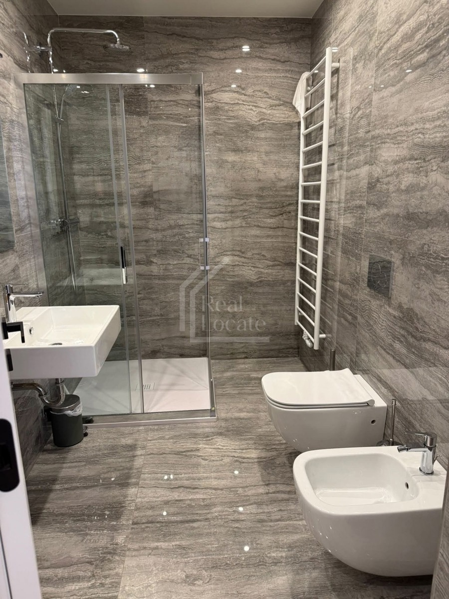 Hình ảnh 4 - Căn hộ cho thuê · 3+kk · 124 m²