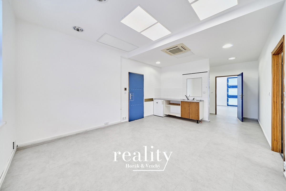 Fotografie 2 - Pronájem komerční nemovitosti · Kancelář · 84 m²