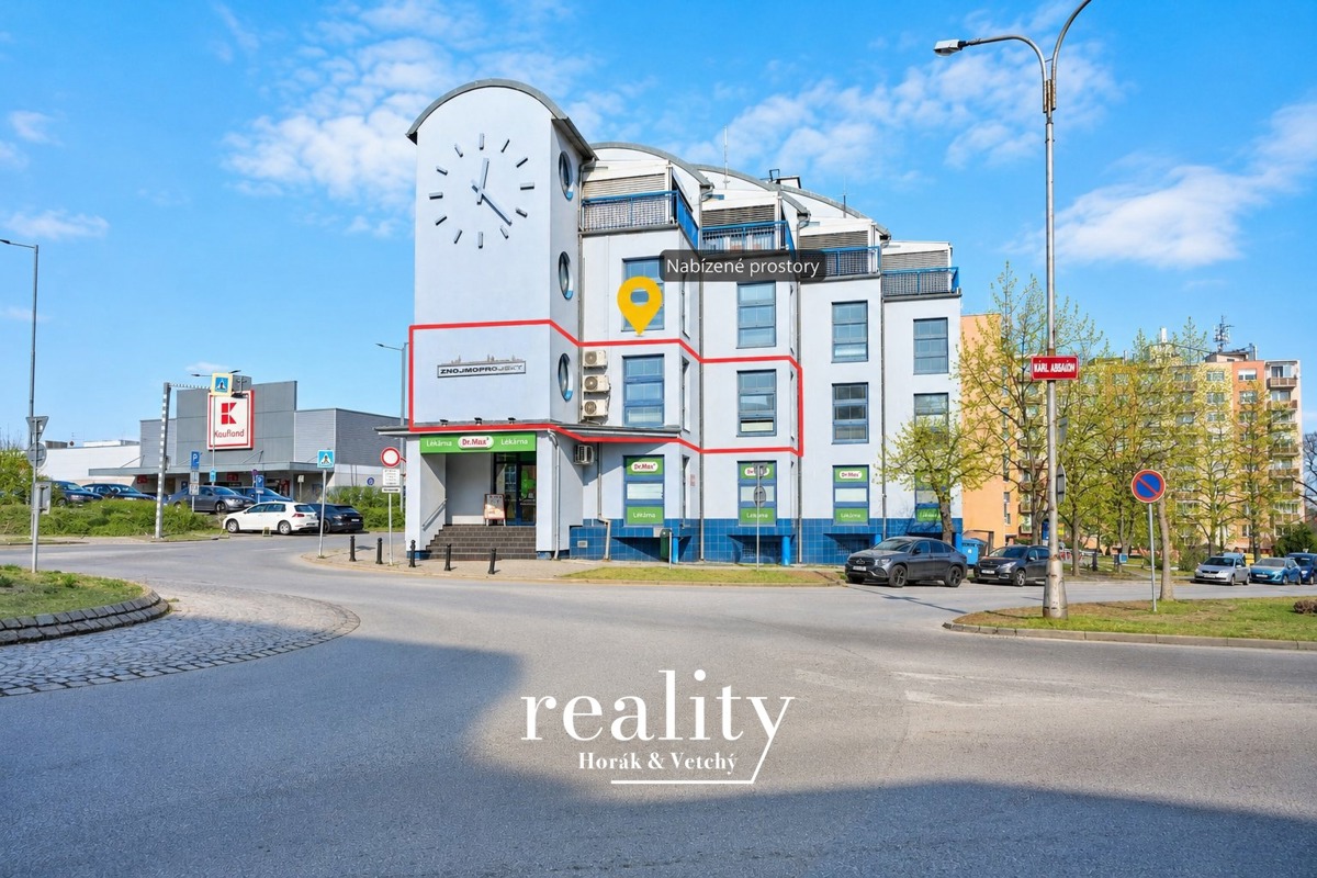 Fotografie 1 - Pronájem komerční nemovitosti · Kancelář · 84 m²