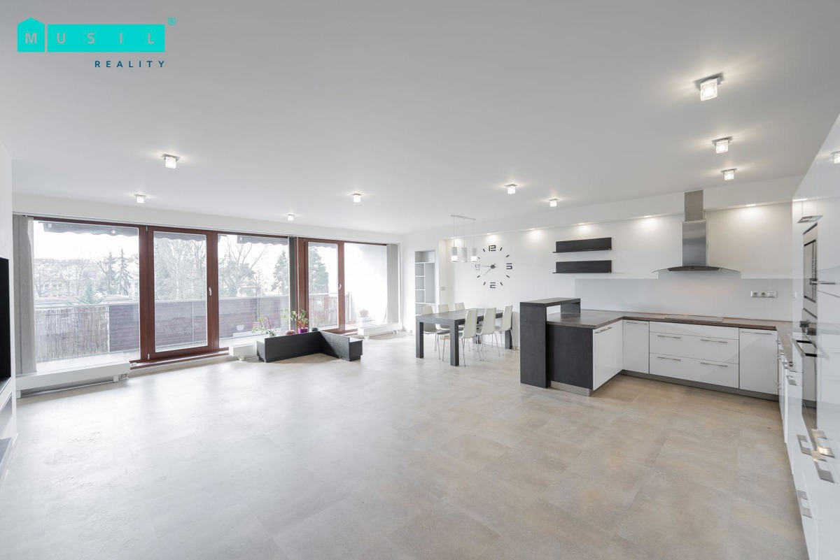 Photo 4 - Apartment for rent · 3+kk · 112 m²