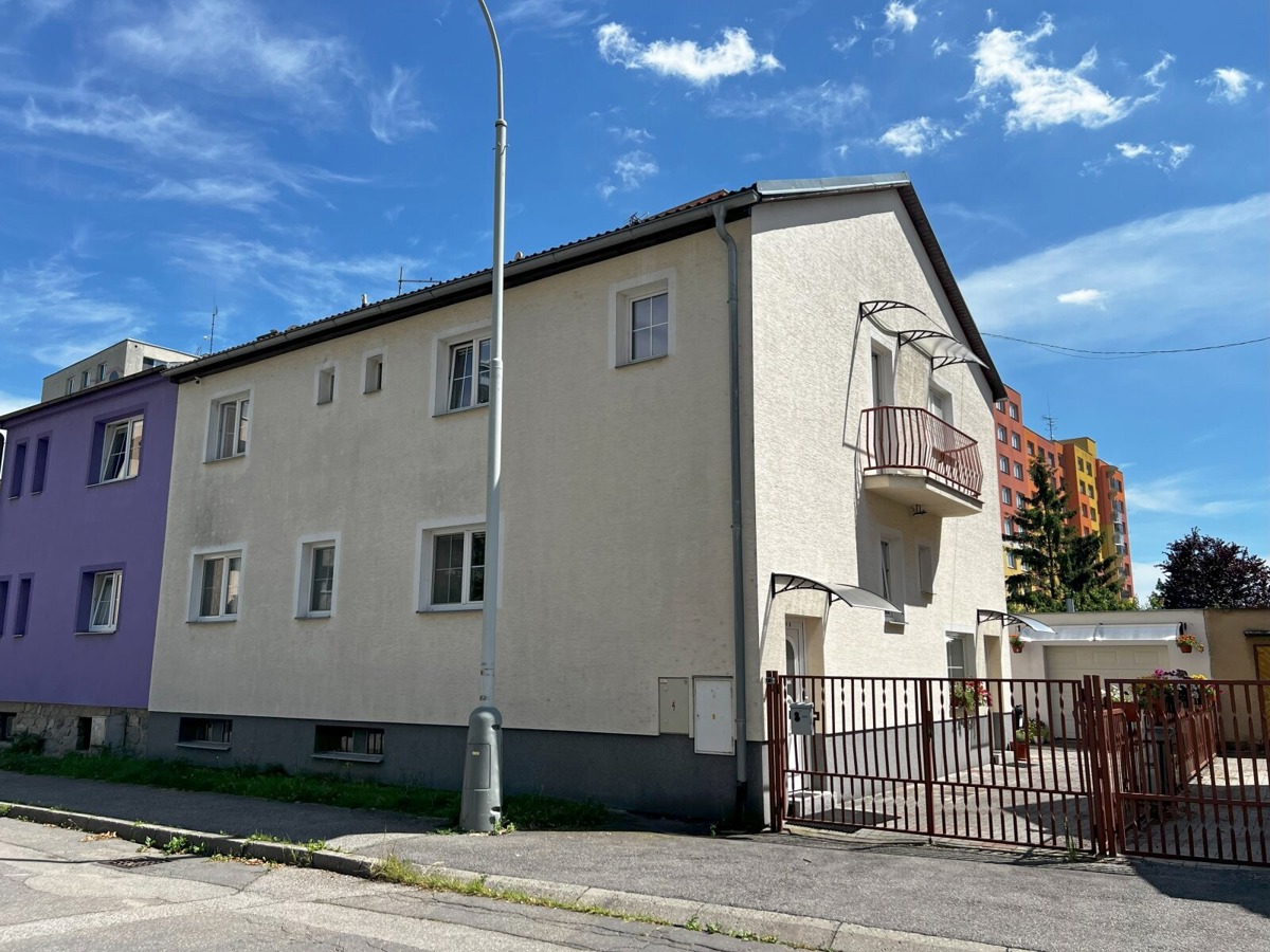 Photo 1 - Apartment for rent · 1+kk · 24 m²