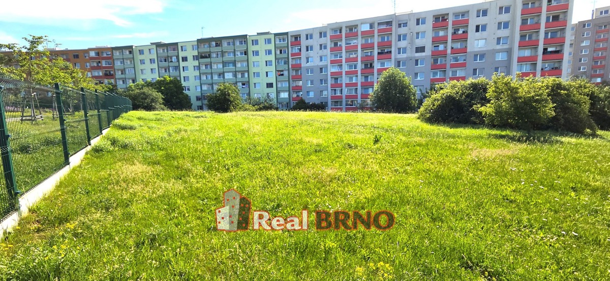 Photo 1 - Land for sale · Commercial