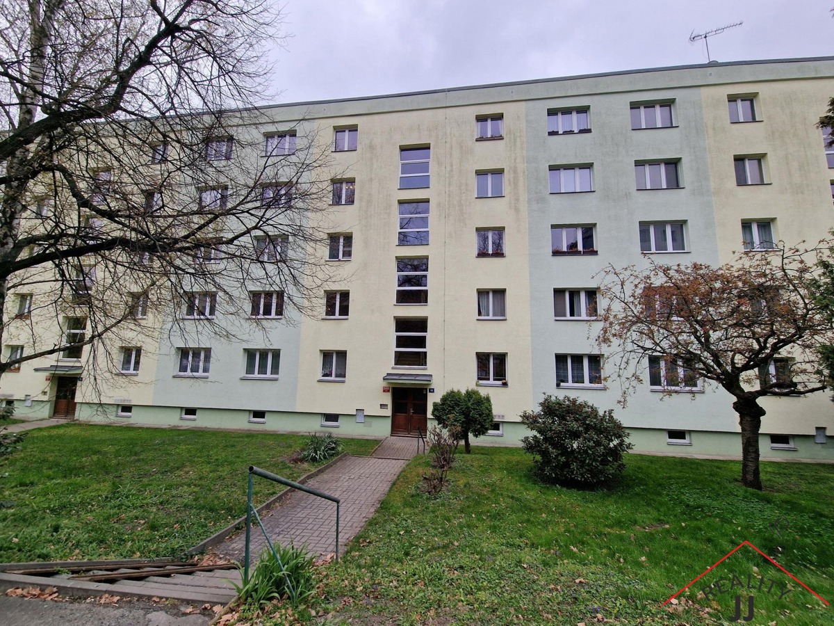 Fotografie 2 - Pronájem bytu · 2+1 · 51 m²